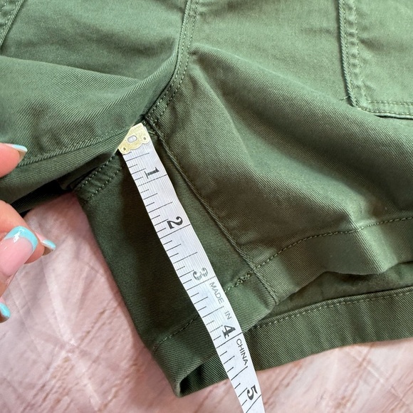 J Crew Women Utility Chino Shorts Size 28 High Waist Safari Beachy Preppy Green - Picture 3 of 8